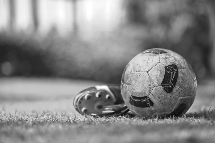 Velika tragedija: Fudbaler (21) umro na terenu, hitna pomoć kasnila 20 minuta!