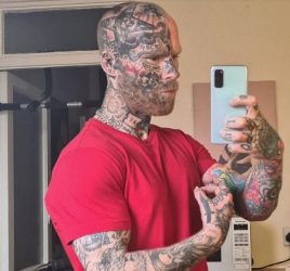 Stiv je sebe posle gotovo dve decenije ugledao bez tetovaža! (VIDEO)
