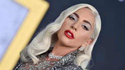 LEJDI GAGA STAJE NA LUDI KAMEN Foto: Arhiva