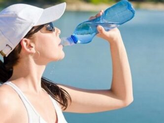 Ovo je pet znakova da ne pijete dovoljno vode