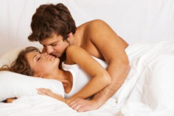 Dvije poze u seksu koje mogu izliječiti glavobolju bolje od tablete