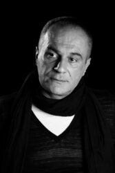 IN MEMORIAM U Sarajevu preminuo glumac Mirsad Tuka, prvak Kamernog teatra 55