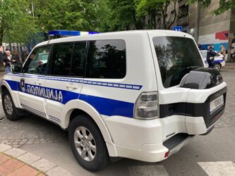 UHAPŠENA JOŠ DVA DRŽAVLJANINA BOSNE I HERCEGOVINE: Lažne tablice stavili na automobil na Novom Beogradu