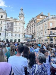 Počele protestne šetnje u Sarajevu, Mostaru, Zenici, Gradačcu… STOP FEMICIDU (VIDEO)