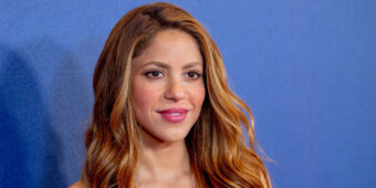 Shakira u poluprozirnim komadima na naslovnici: I ona se priključila “no pants” trendu