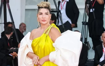 Leyla Hajrović na crvenom tepihu festivala u Veneciji: Neobična frizura i haljina boje limuna