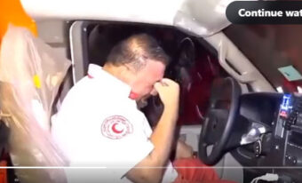 CIJELI SVIJET PLAČE ZBOG OVOG SNIMKA Vozač Hitne pomoći iz Gaze slomio srca ljudi širom planete (VIDEO)