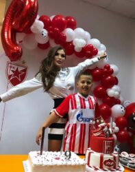 Sinu ispunila želju! Dragana Mitar svom jedincu napravila rođendan kao iz bajke! (FOTO)