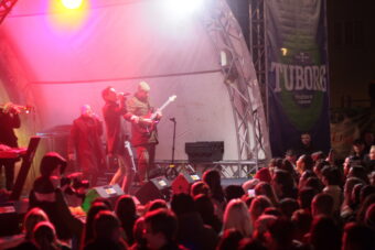 Sjajna atmosfera: SARS na Winterfestu” održao prvi koncert u Novoj godini