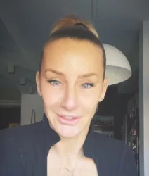 “TO JE NEIZLIJEČIVA BOLEST!” Milica Dabović precrtala kuma Darka Lazića i iznijela najgnusnije detalje veze (VIDEO)