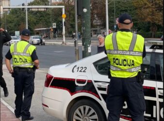 Policija u Sarajevu samo juče uručila 1.341 prekršajni nalog