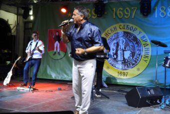 Halid Muslimović zapjevao na Vidovandskom saboru u Vrdniku