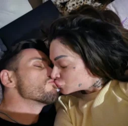 OVAKO IZGLEDA NOVI DEČKO KOM SE DUNJA ILIĆ KLELA NA LJUBAV JUTROS, A NEKOLIKO SATI KASNIJE GA OPTUŽILA ZA NASILJE! (FOTO)