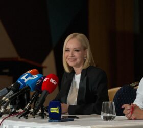 Jelena Rozga pred spektakl u Zetri: I mama dolazi na koncert u Sarajevo