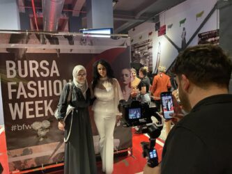 Emina Nurikić-Dževlan oduševila u Turskoj: Naša kreatorka sa 13 kreacija pobrala simpatije na Bursa Fashion Weeku