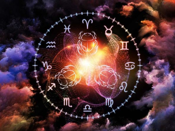 Horoskop za 4 oktobar 2024 / Foto: Shutterstock/agsandrew