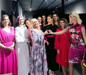 “Catwalk for Cure”: Hanka Paldum prošetala pistom na reviji za oboljelu Aidu Pašić