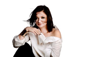 Fado i sevdalinka: Maja Milinković muzičkom magijom oduševila Beograđane