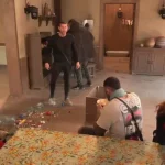 BOŽA DŽONS IZGUBIO KOMPAS! /Photo: Printscren