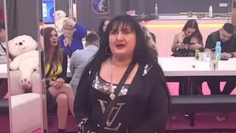 ŠOKANTNA FOTKA MAJKE ALEKSANDRE NIKOLIĆ! Niko je ne bi prepoznao (FOTO)
