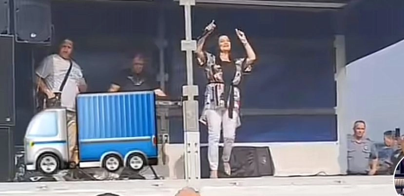 SA NARUŠENIM ZDRAVLJEM ULAZI U RIJALITI/Photo: Printscreen