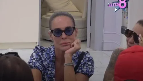 MILENA STJERALA SOFIJU U KUT