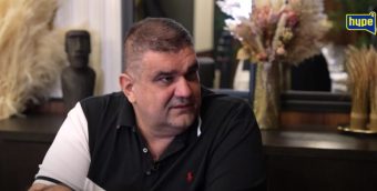 “Strašna tragedija izazvana opet bahatošću vlasnika i nedovoljnom brigom inspekcijskih organa…” Saša Mirković o požaru u Kočanima/HYPE TV NA LICU MJESTA