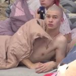 BIVŠI RIJALITI UČESNIK (18) U VEZI SA 20 GODINA STARIJOM ŽENOM / Photo: Printscreen