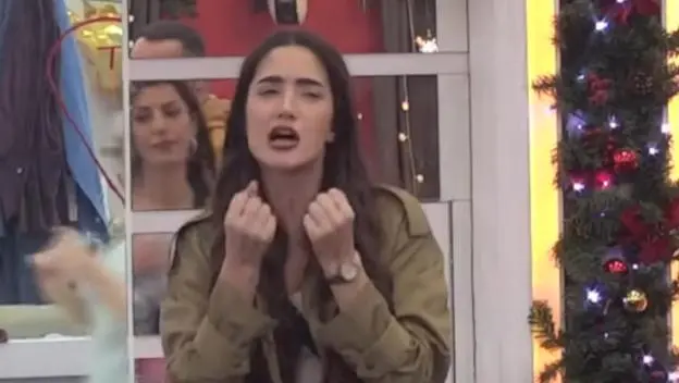 Anđela Đuričić nije slutila ko je stigao u studio / Photo: Printscreen