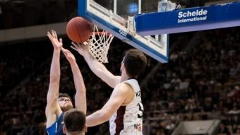 Bosna u ispunjenoj Skenderiji pobijedila Vojvodinu i prošla u finale ABA 2 lige!