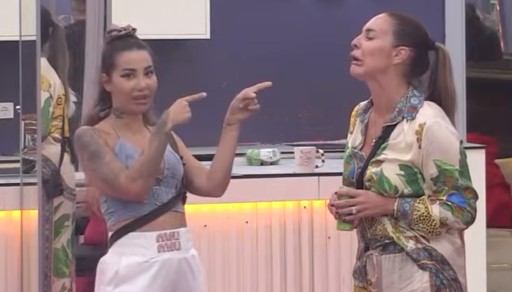 KAČAVENDA RAZOTKRILA ANELI