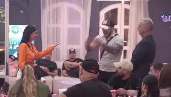 “Ostavljam te, zahvali se svom tati!” Sanja pred svima nogirala Marka i udarila na njegovu porodicu
