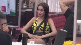 Matora potkačila Stefani za inti*u, pa je Munja dočekao na zicer! Opleo po Tomićevoj, opet joj POMENUO MAJKU