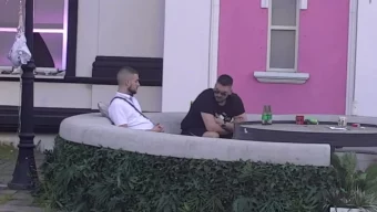 Zola posavjetovao Gruju da se zbliži sa Mrvicom, on se boji da ne ostane bez svega