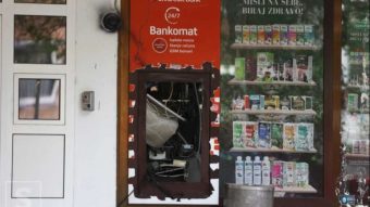 Haos u Sarajevu: Razne*en bankomat, nije još poznato koja količina novca je ukradena!