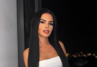 SKANDALOZNA FOTKA ANITE STANOJLOVIĆ! Snimala se bez b*usa u uskim helank*ma, a svi bruje o jednom (FOTO)