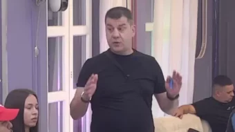 Ili te iscijedi finansijski ili psihički: Ivan Marinković raskrink*o Aneli do srži