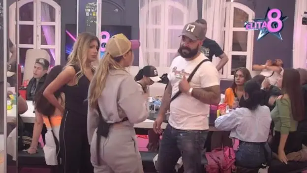 Možda si trudna, pa se tako ponašaš! /Photo: Youtube printscreen/Zadruga