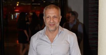 MILAN KALINIĆ UHVAĆEN SA OVOM PLAVUŠOM! Nakon razvoda KRENUO U AKCIJU (FOTO)
