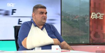 DRUGI PIŠU: Saša Mirković se sa slomljenom rukom pojavio uživo pred kamerama: ‘Apeliram na hrvatsku policiju da privede Popovića!‘