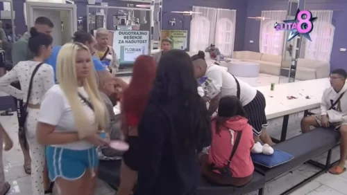 SR*MNO PONAŠANJE UČESNICA RIJALITIJA