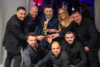 Bosanski ponos na harmonici: Orkestar Harisa Kaltaka na festivalu Banaton u Rumuniji proglašen za najbolji na Balkanu