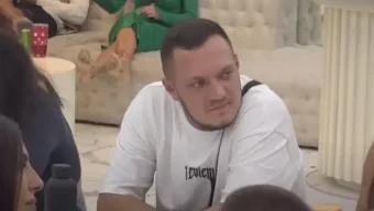 Imam da kažem sve najgore, mislim da je spon*oruša! Gastoz svima stavio do znanja šta osjeća, pa otkrio kakvo mišljenje ima o Anđeli i Sofi!