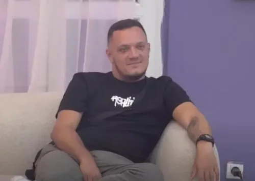 Moram ja njega da iskompleksiram