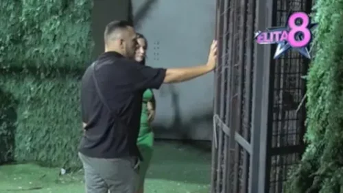 Zbog ovoga su Gastoz i Džordi unaprijed isplaćeni