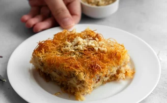 Nek’ zamiriše uoči Bajrama: Kadaif je najjednostavniji tradicionalni kolač, a ovaj recept svi traže!