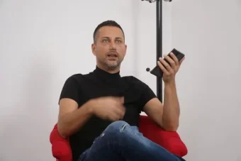 VELIKI FAVORIT VANREDNO NAPUSTIO RIJALITI! Odbija da se vrati 15 dana pred finale – produkcija pristala na njegove uslove!
