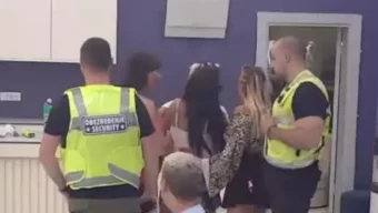 OBEZBJEĐENJE hitno ušlo u Bijelu kuću da zavede red! Uvrede pljuštale na sve strane