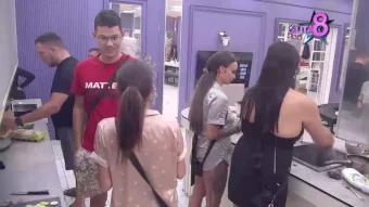 Pomirenje na pomolu: Peja i Ena progutali sve uvr*de, pa odlučili da zajedno večeraju!