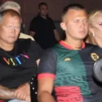 Pojavili se iznenada u dvorištu Karića